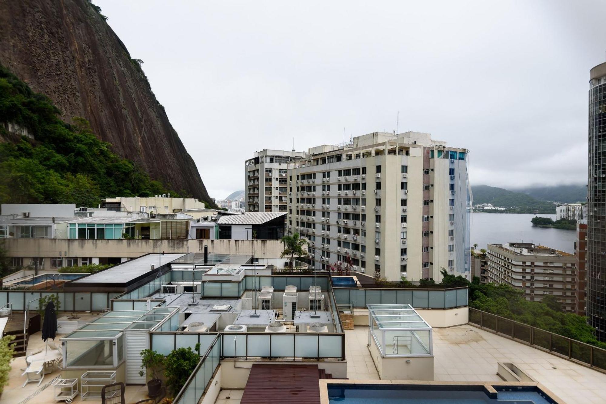 2 Quartos Com Garagem Em Copacabana | Gb 429/707