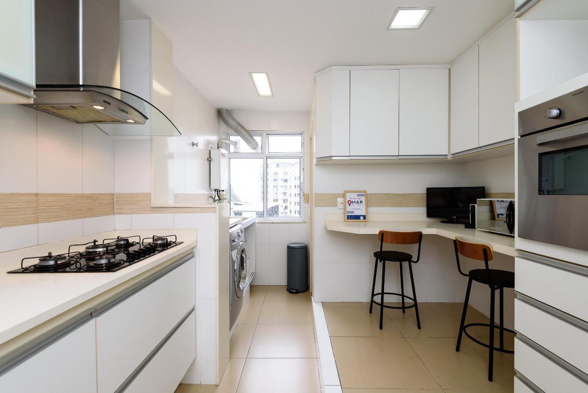 2 Quartos Com Garagem Em Copacabana | Gb 429/707 Apartamento