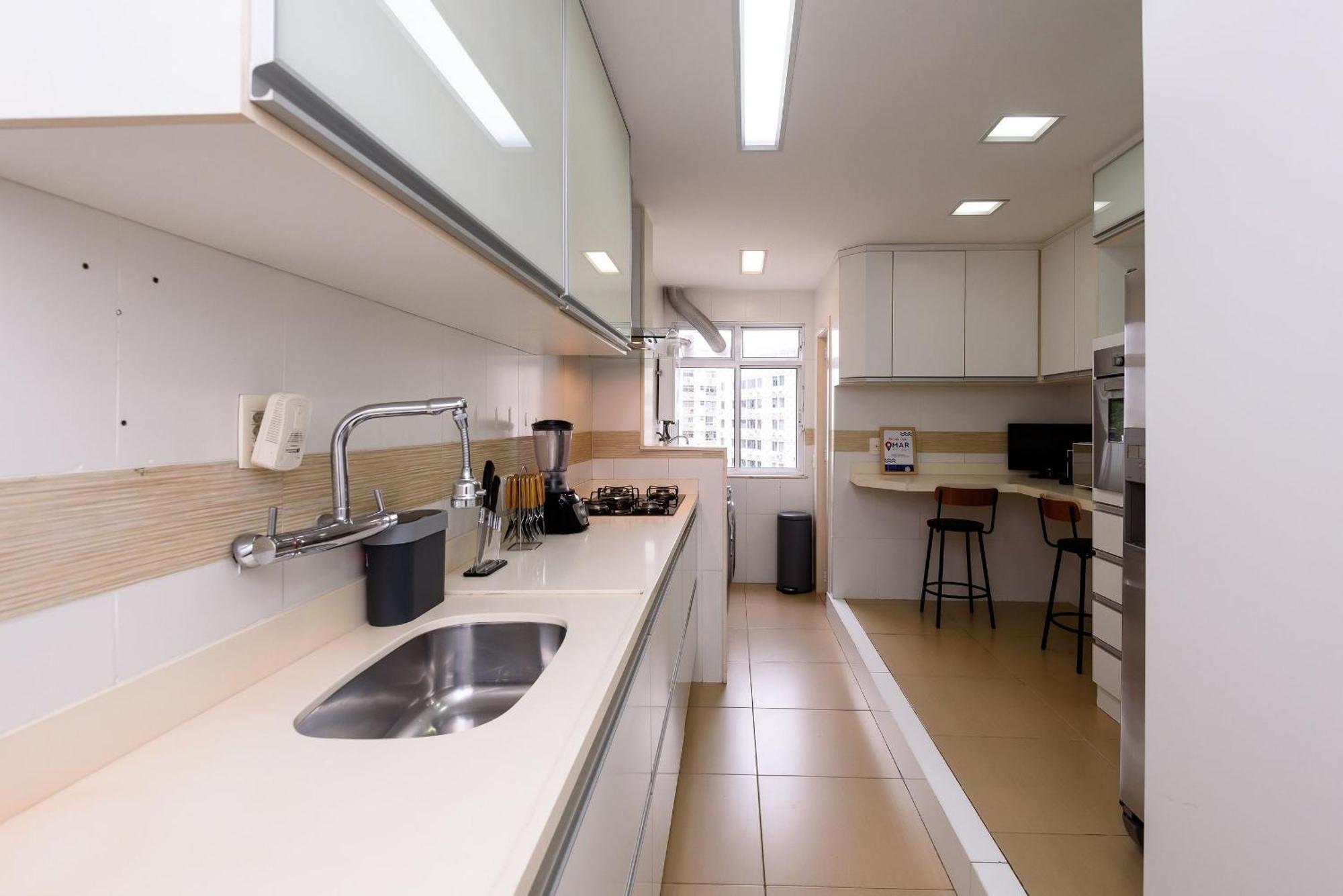 2 Quartos Com Garagem Em Copacabana | Gb 429/707 * Rio de Janeiro