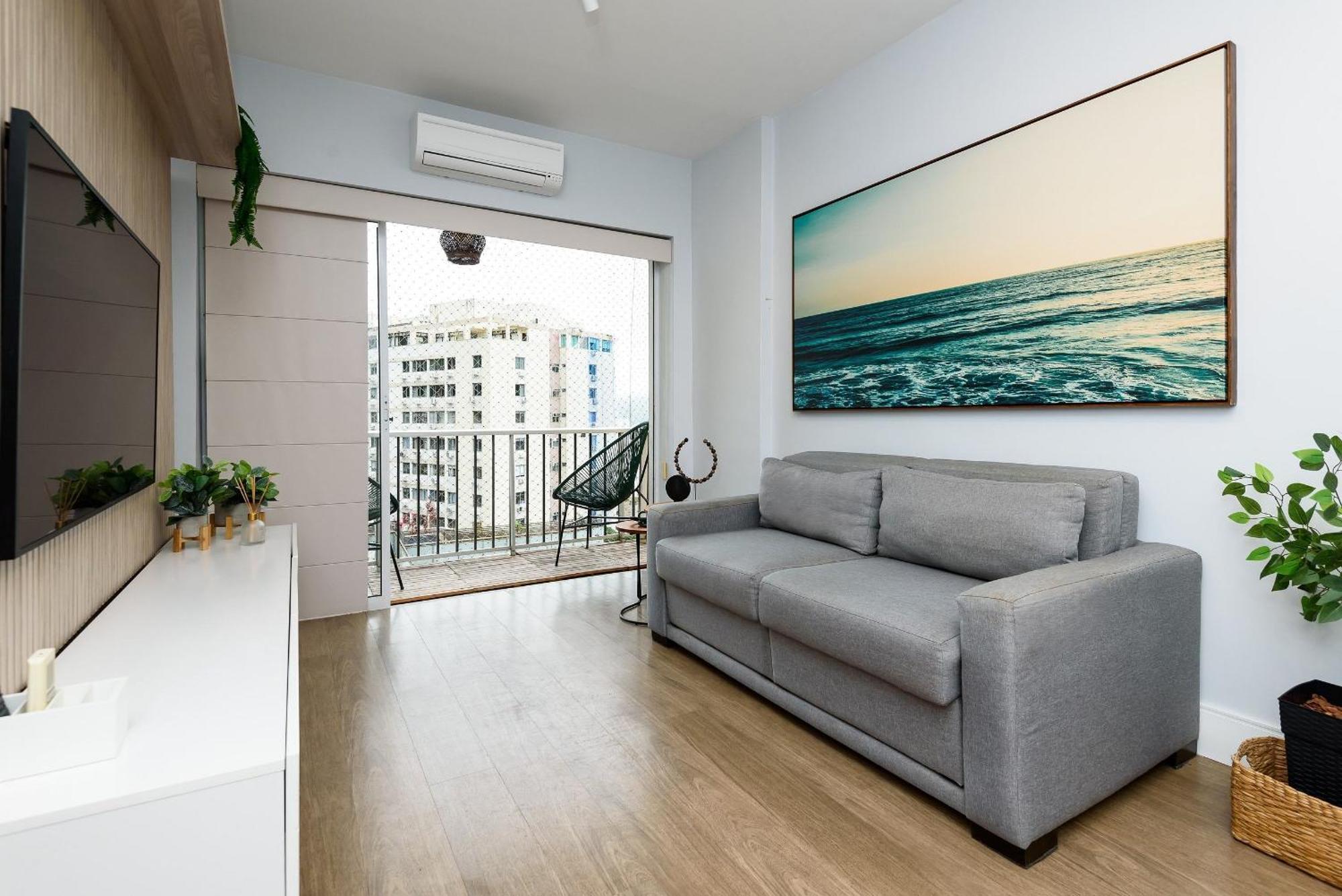 2 Quartos Com Garagem Em Copacabana | Gb 429/707 Apartamento