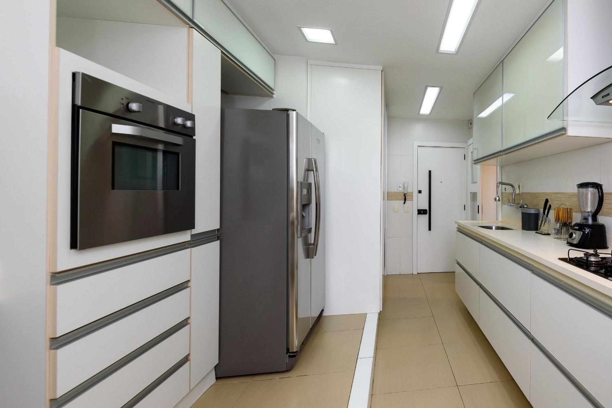2 Quartos Com Garagem Em Copacabana | Gb 429/707 Apartamento *