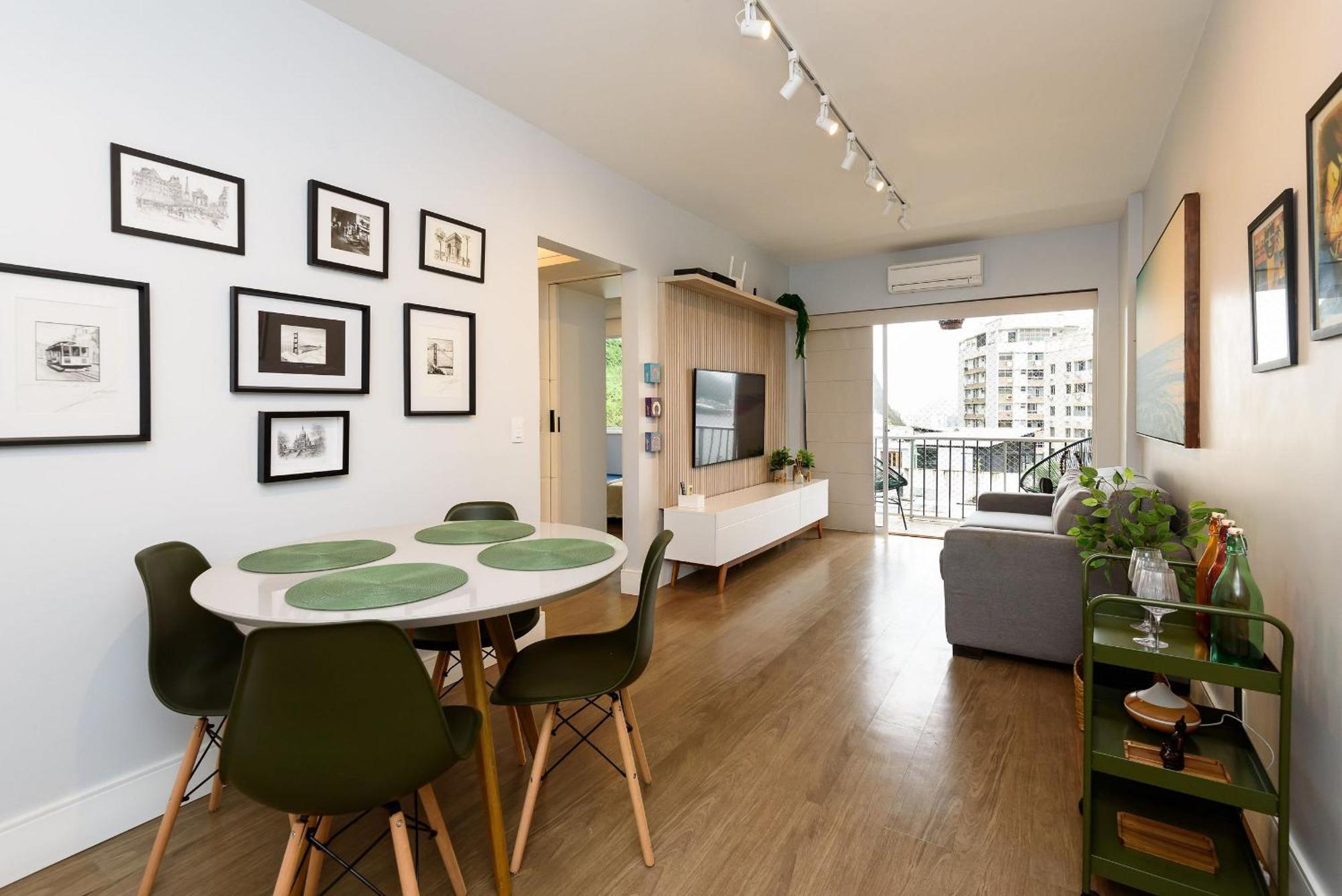 2 Quartos Com Garagem Em Copacabana | Gb 429/707 Apartamento